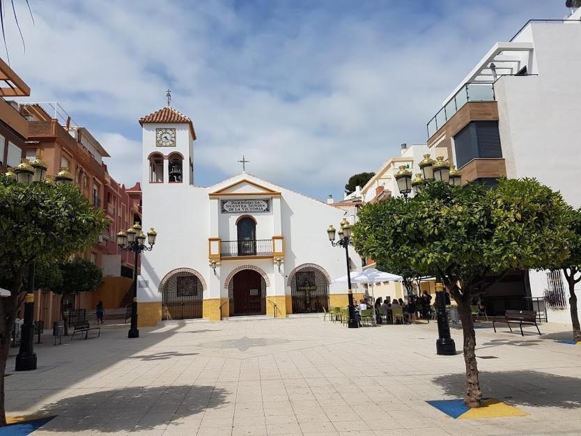 Puerta Del Sol Apartment Rincon de la Victoria Bagian luar foto
